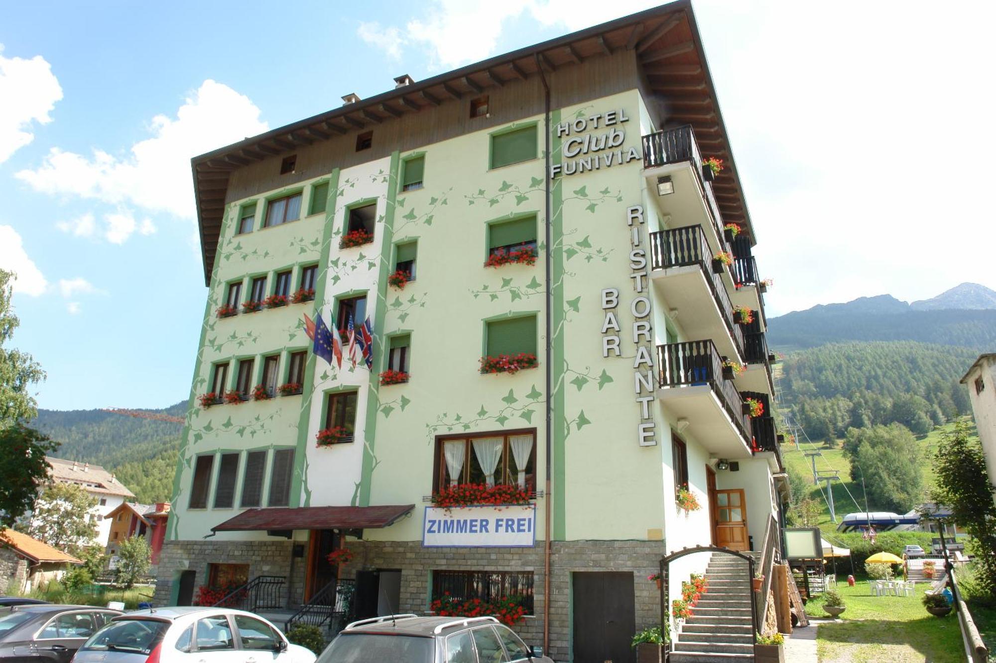 Hotel Club Funivia 3*